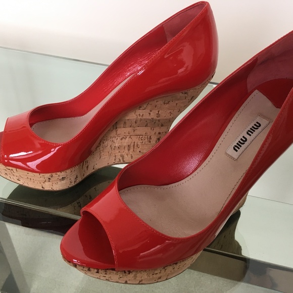 Miu Miu Red Patent Cork Wedge Sandals Size 38 - Picture 1 of 7